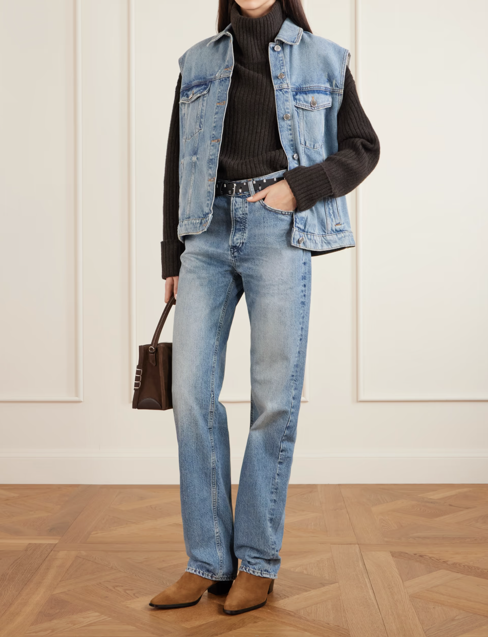 90s-minimalist-capsule-wardrobe