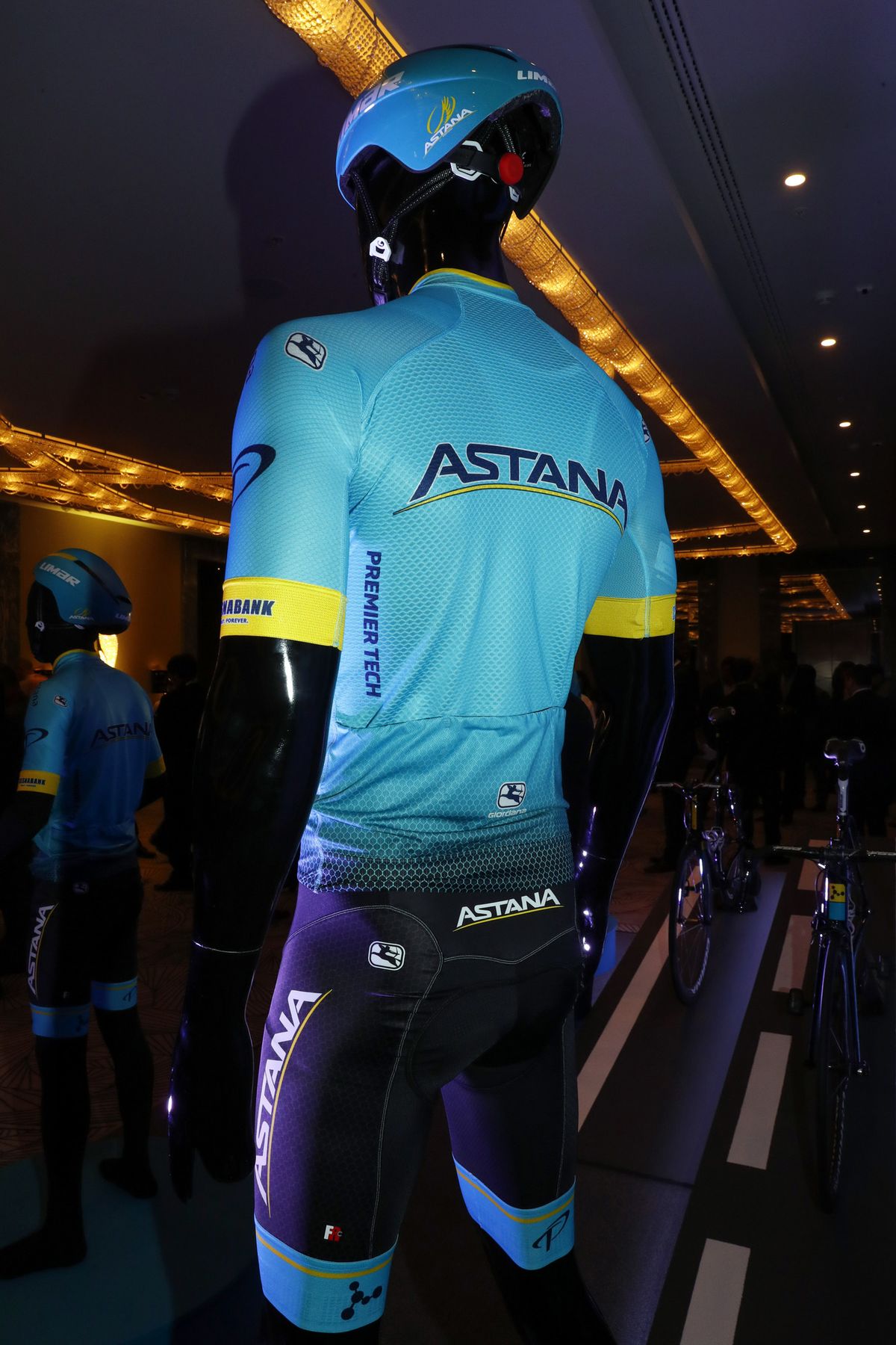 The 2018 Astana team kit