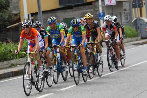 The break group formed before the road went upwards.