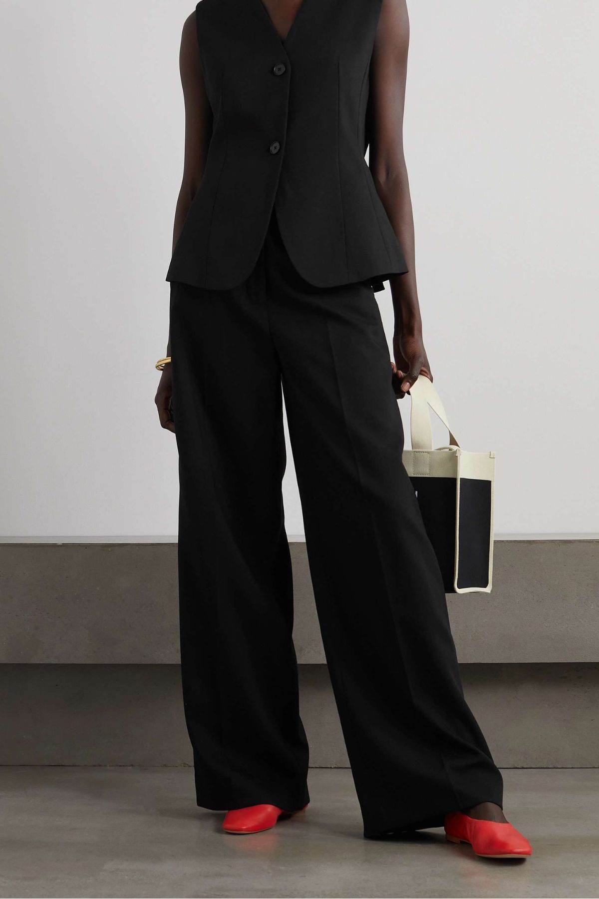 black wide leg trousers