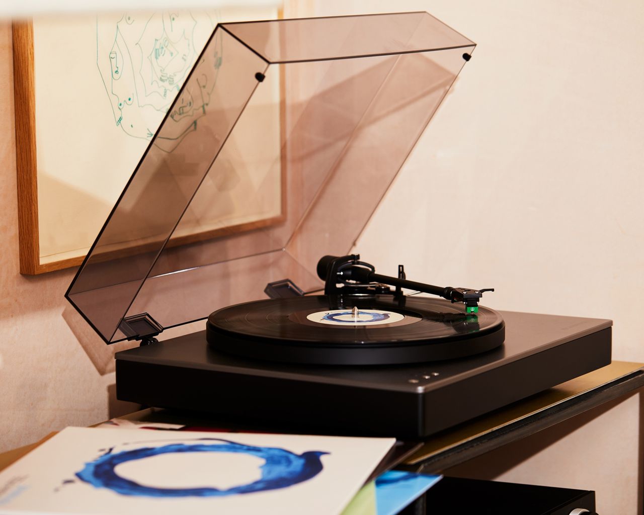 Does vinyl sound better? A guide to what you need to know Livingetc