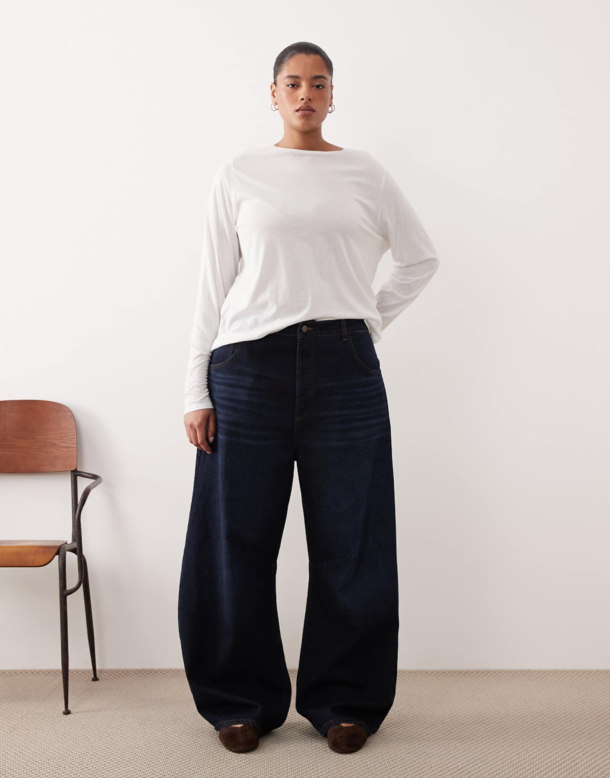 Arrange Curve Sydney Denim Barrel Leg Jean in Indigo