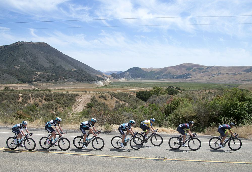 Etixx-Quick Step and Hincapie drive the pace