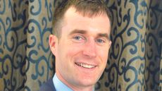 Darren-Edwards-head-shot.jpg