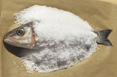 Sea bass baked salt