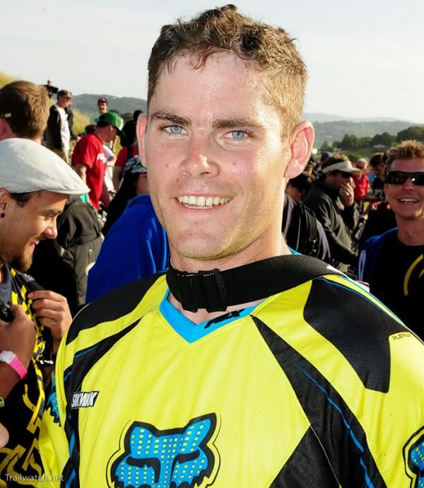 Mick Hannah (GT) won the close battle with his friend Aaron Gwin.