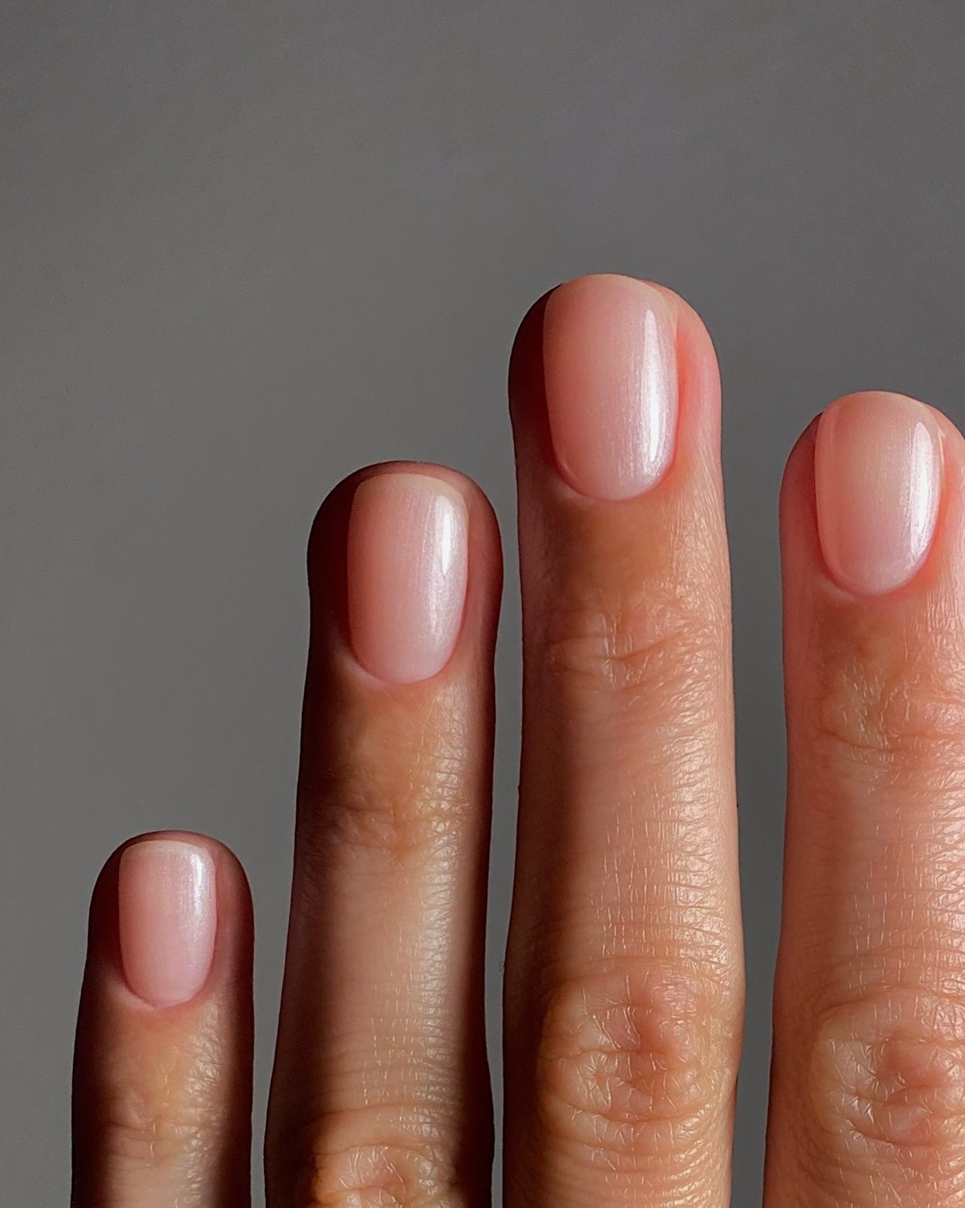 Photo of @matejanova with chiffon nails