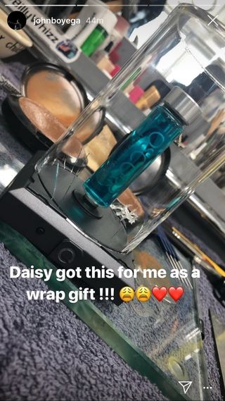 John Boyega wrap gift from Daisy Ridley for Star Wars Episode 9, Oscorp vial from Amazing Spider-Man