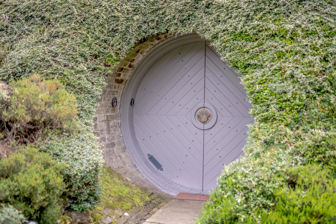 Images of the underground Underhill in the Peak District