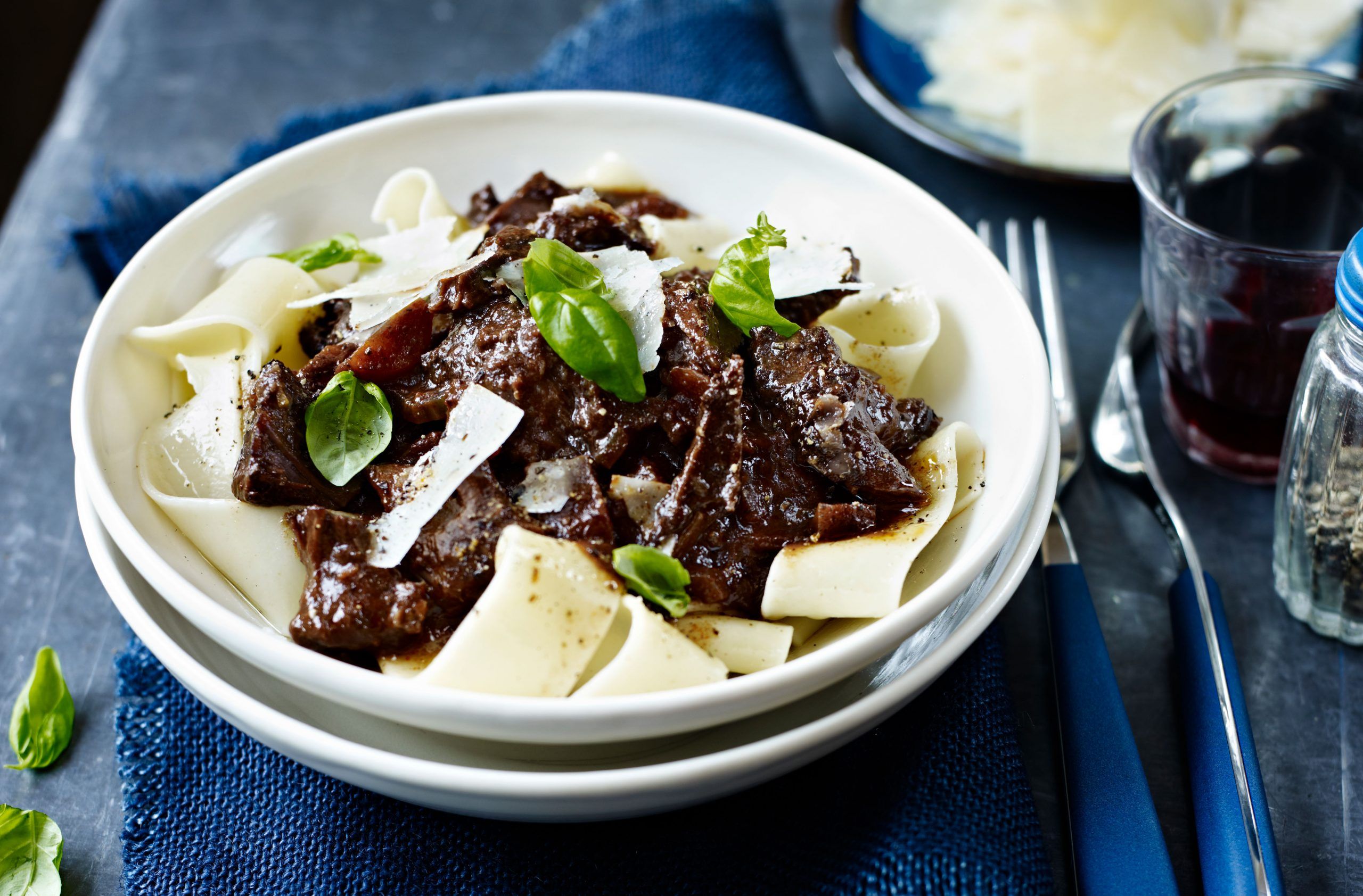 Slow cooker pulled beef ragu recipe