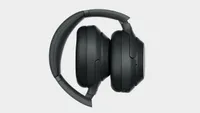 Sony WH-1000XM3 (Black) | Wireless | Noise cancellation | Built-in mic | 30 hours battery | Fast charging | Gesture controls | Alexa | £229 at Amazon UK