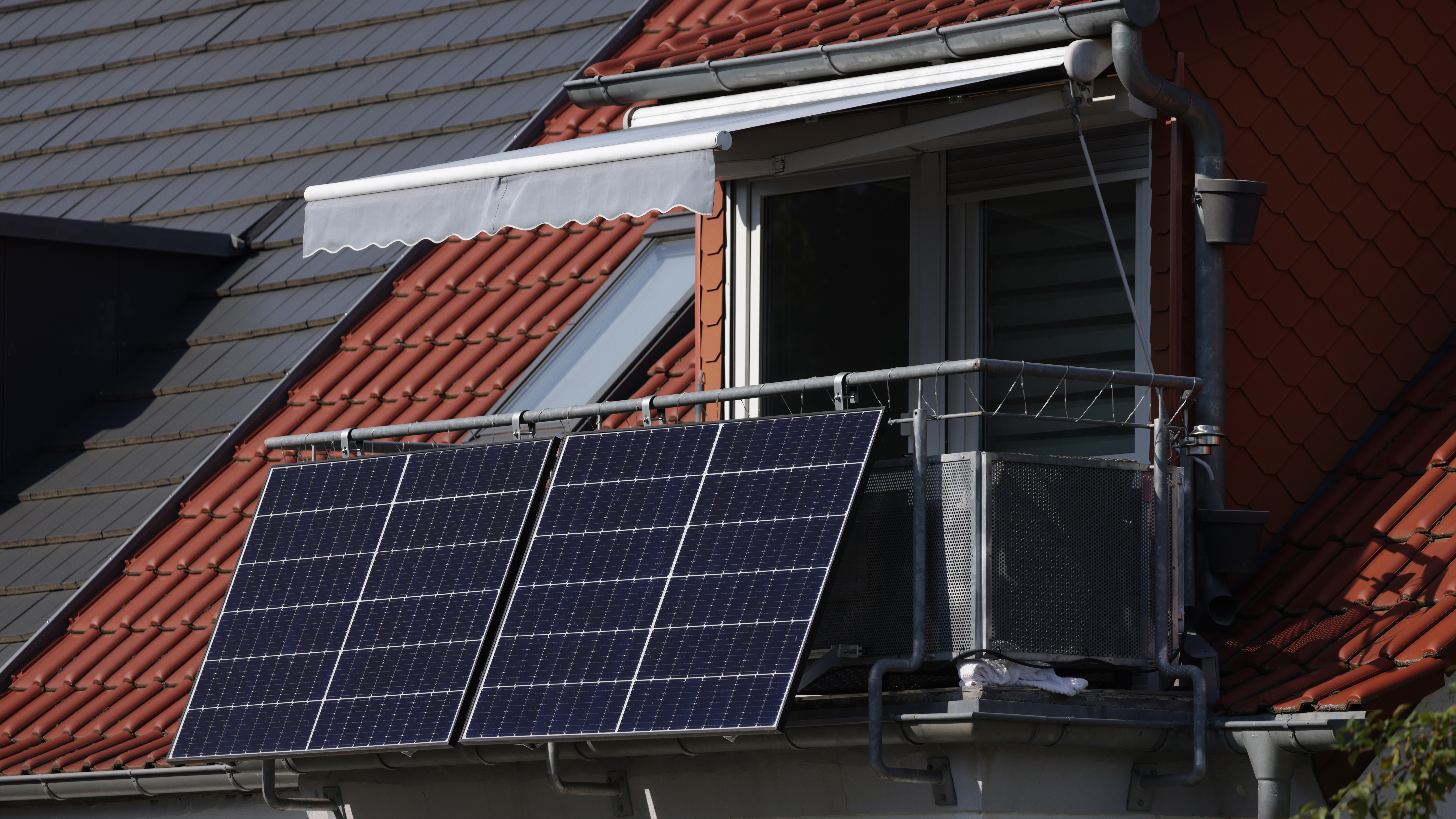 A balcony solar panel