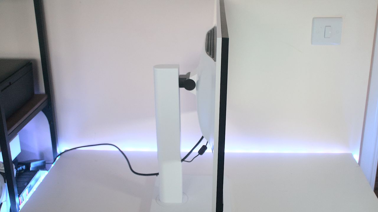 NZXT Canvas 27F