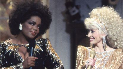 Oprah and Dolly Parton fans clash over interview questions 