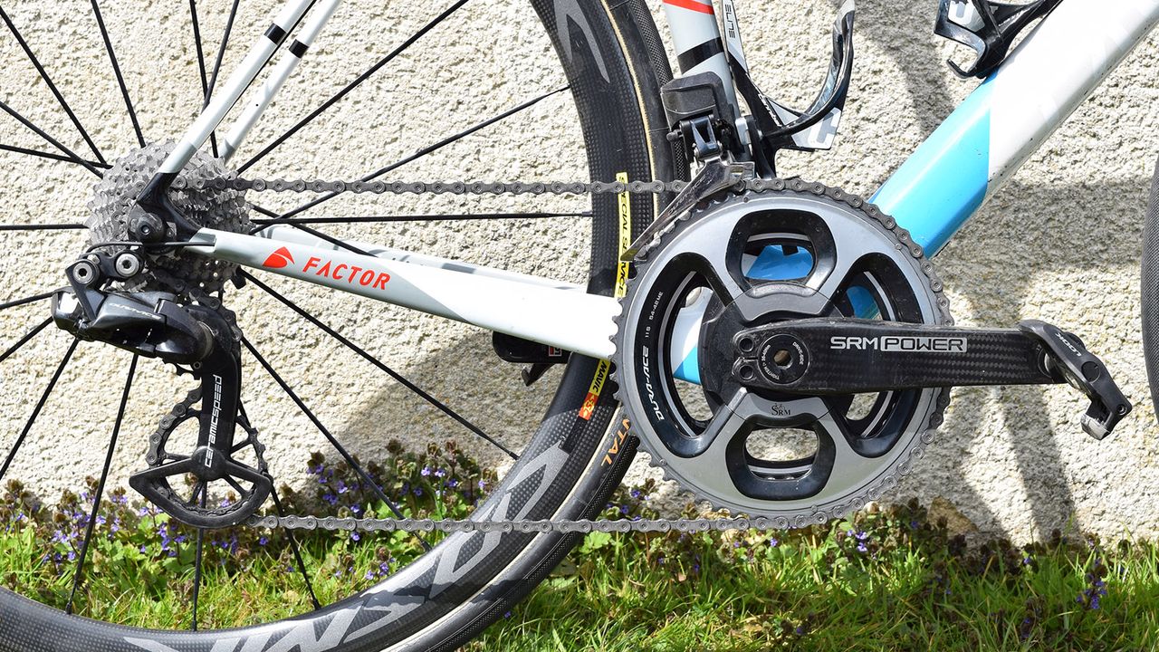 The frameset is paired with AG2R La Mondiale's usual Shimano Dura-Ace R9150 shifting, SRM Origin crankset with Shimano Dura-Ace 9000 chainrings