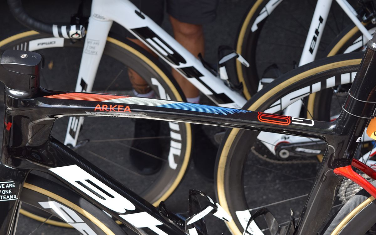 Barguil's bike features the French national colours on the top tube