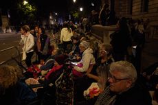 Crowds camping out in anticipation of Queen Elizabeth II's funeral. (Photo by Alex McBride/Getty Images)