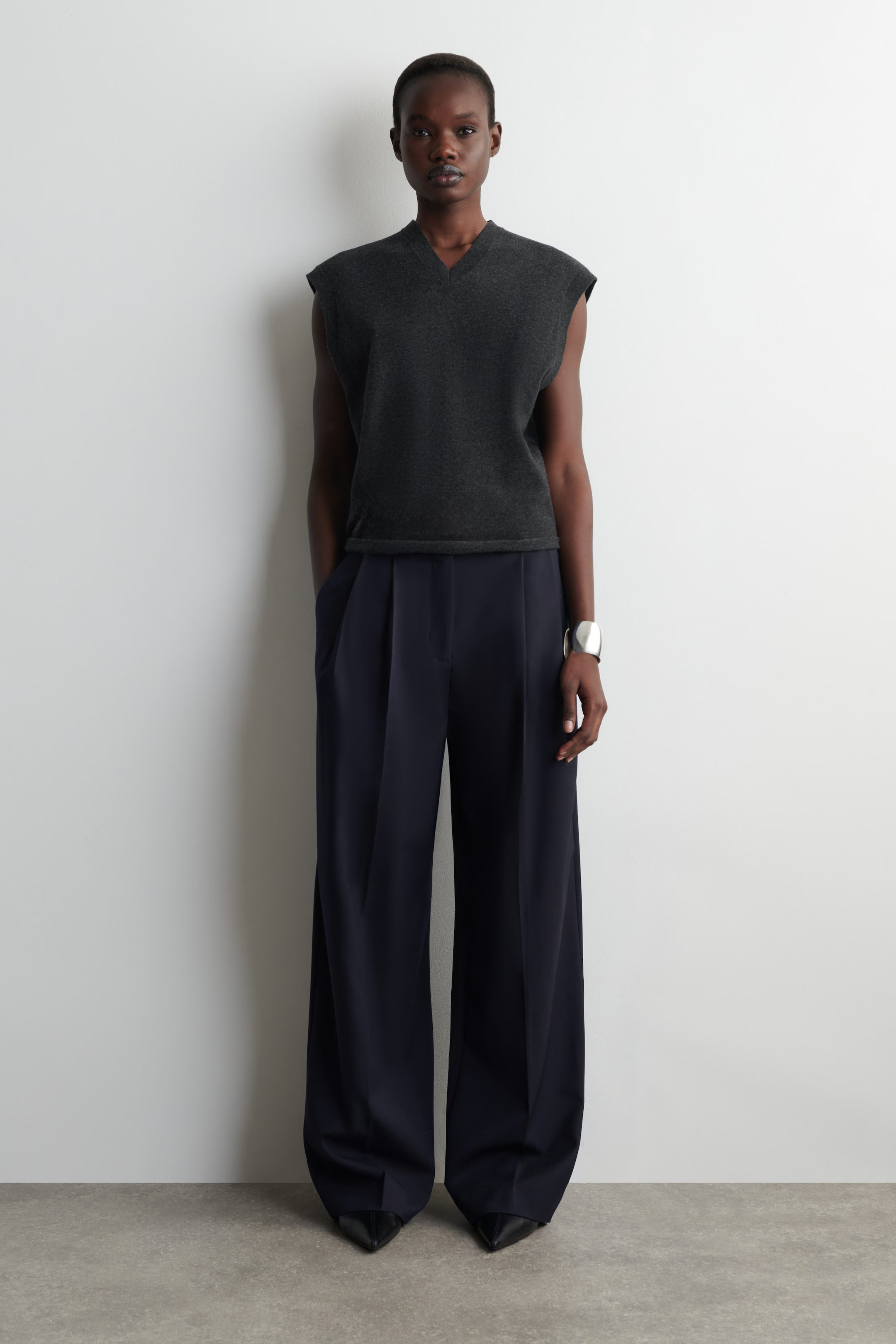 Cos twill trousers in navy
