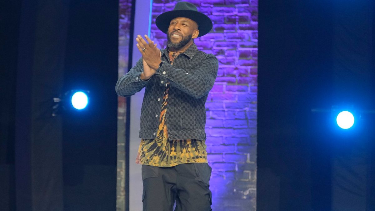 At the end of the So You Think You Can Dance auditions, the tWitch judge responds to the fans’ complaint