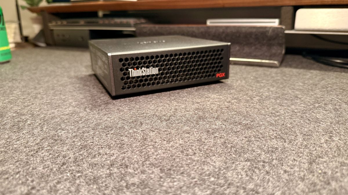 Lenovo | ThinkStation PGX