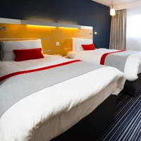 Holiday Inn Express London Epsom DownsDistance:Tripadvisor: