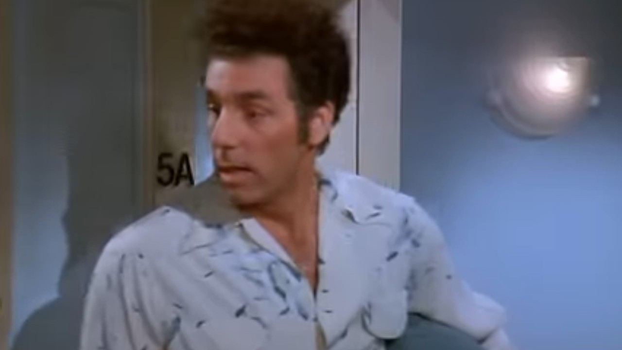Michael Richards making an entrance on Seinfeld