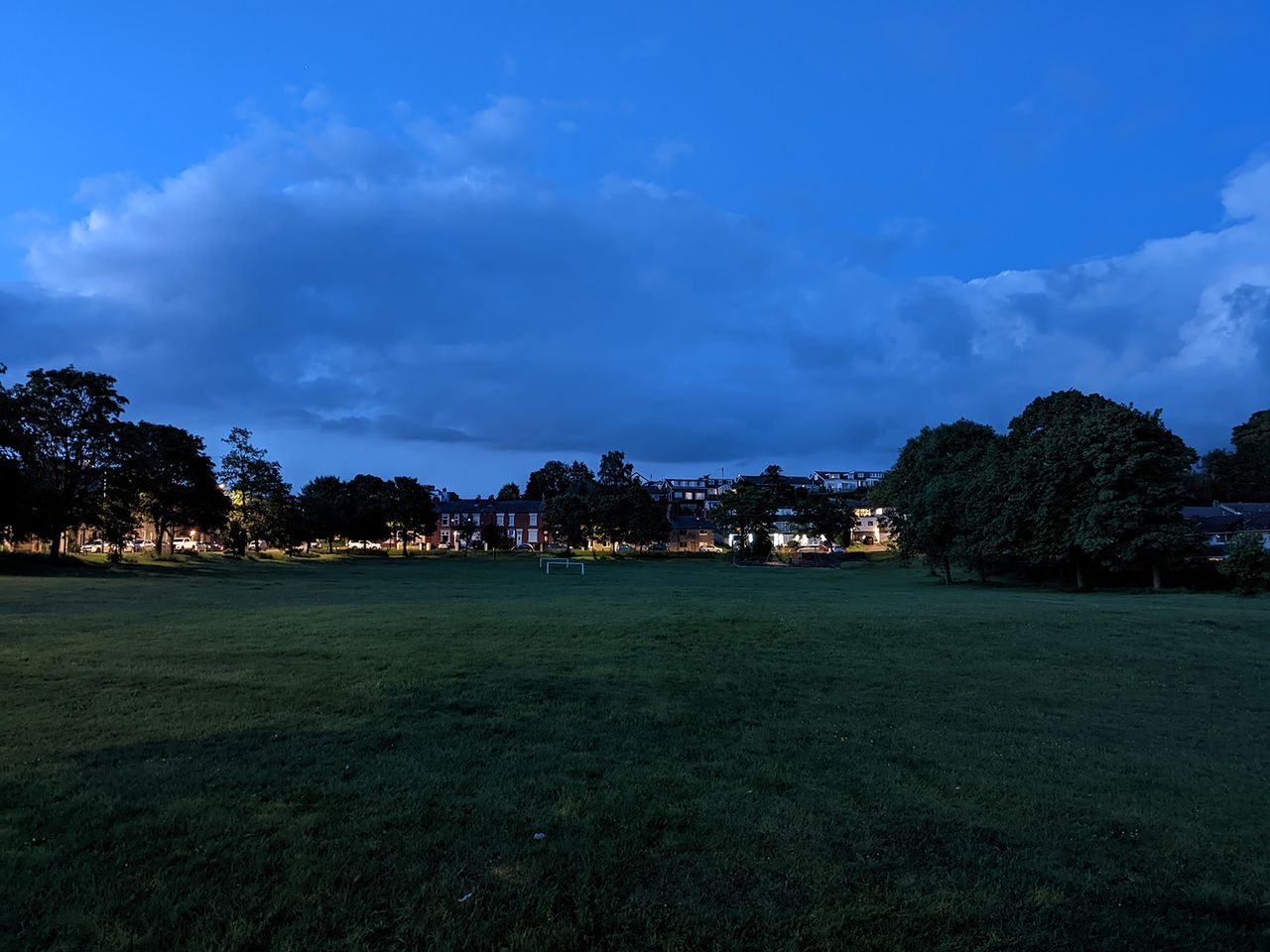 Realme 9 camera sample showing an open field at night (taken by the Google Pixel 6 Pro)