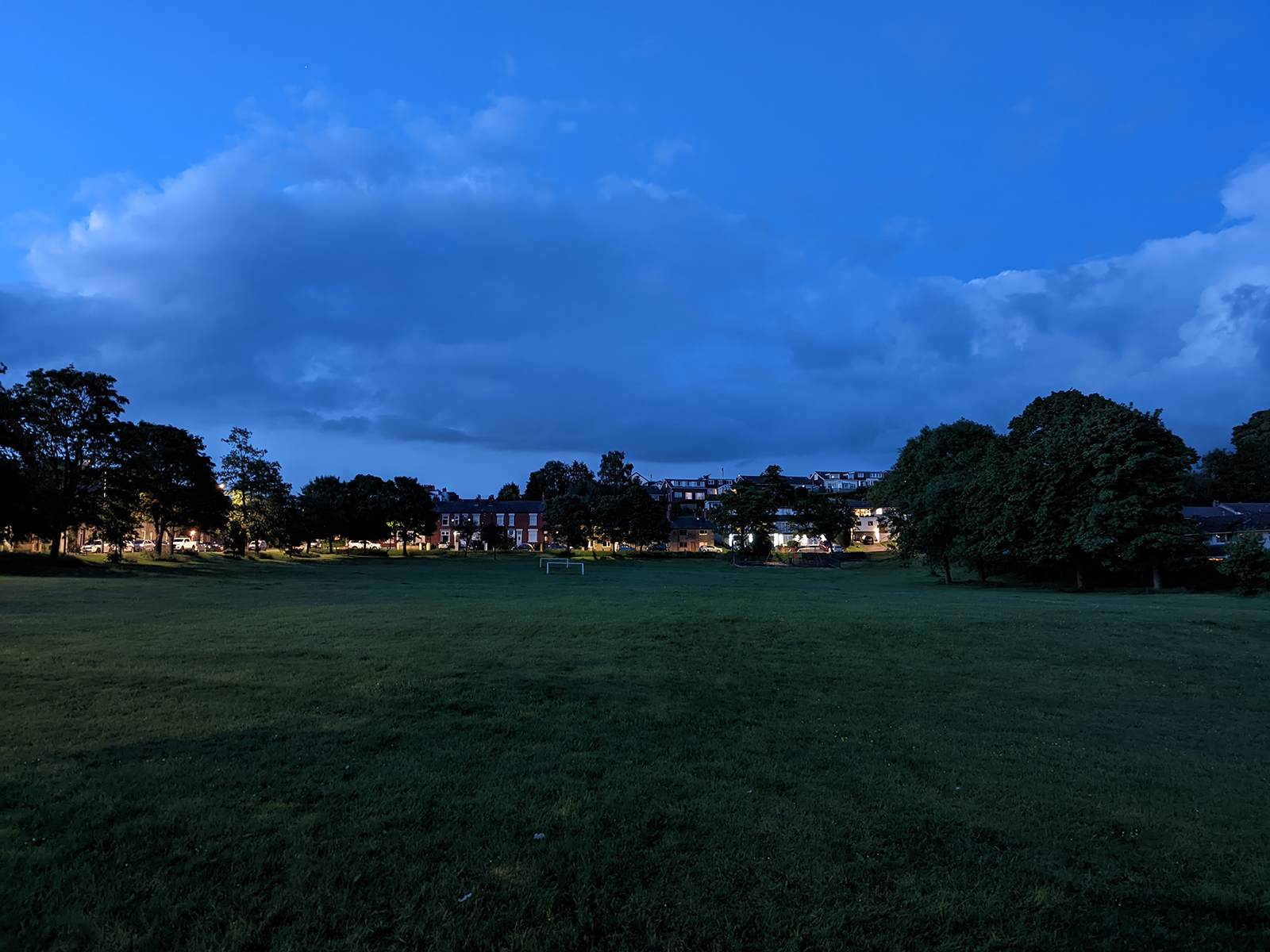 Realme 9 camera sample showing an open field at night (taken by the Google Pixel 6 Pro)