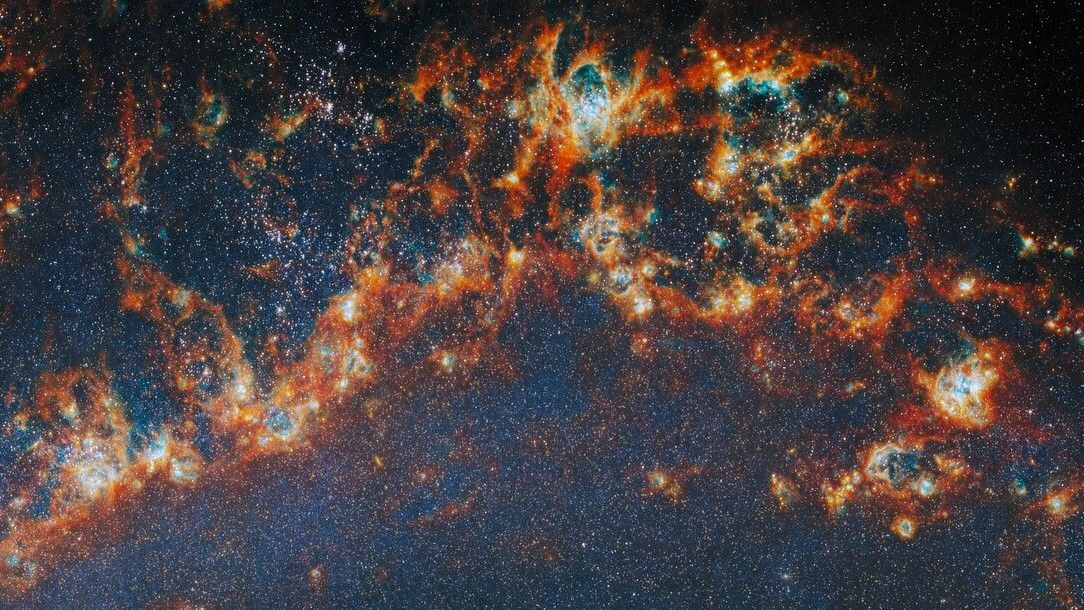 Webb and Hubble sink deep into the dazzling Whirlpool Galaxy — Space photo of the week
