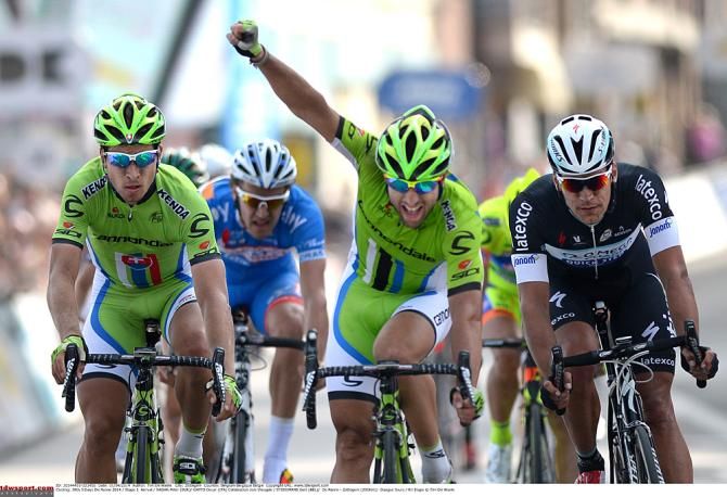 Oscar Gatto celebrates prematurely as he had not won the stage
