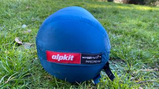 Alpkit PipeDream 200 lightweight sleeping bag review