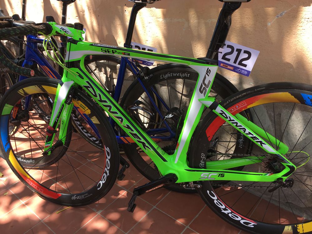 A Sel Brasil rider has this Dynatek bike for the Vuelta a San Juan