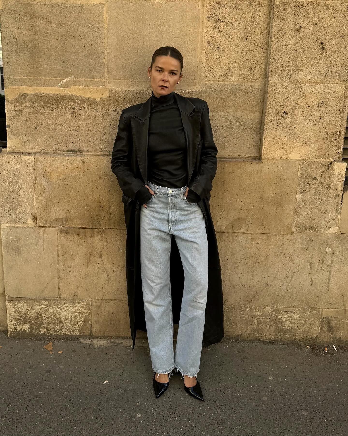 @rikkekrefting wearing stovepipe jeans
