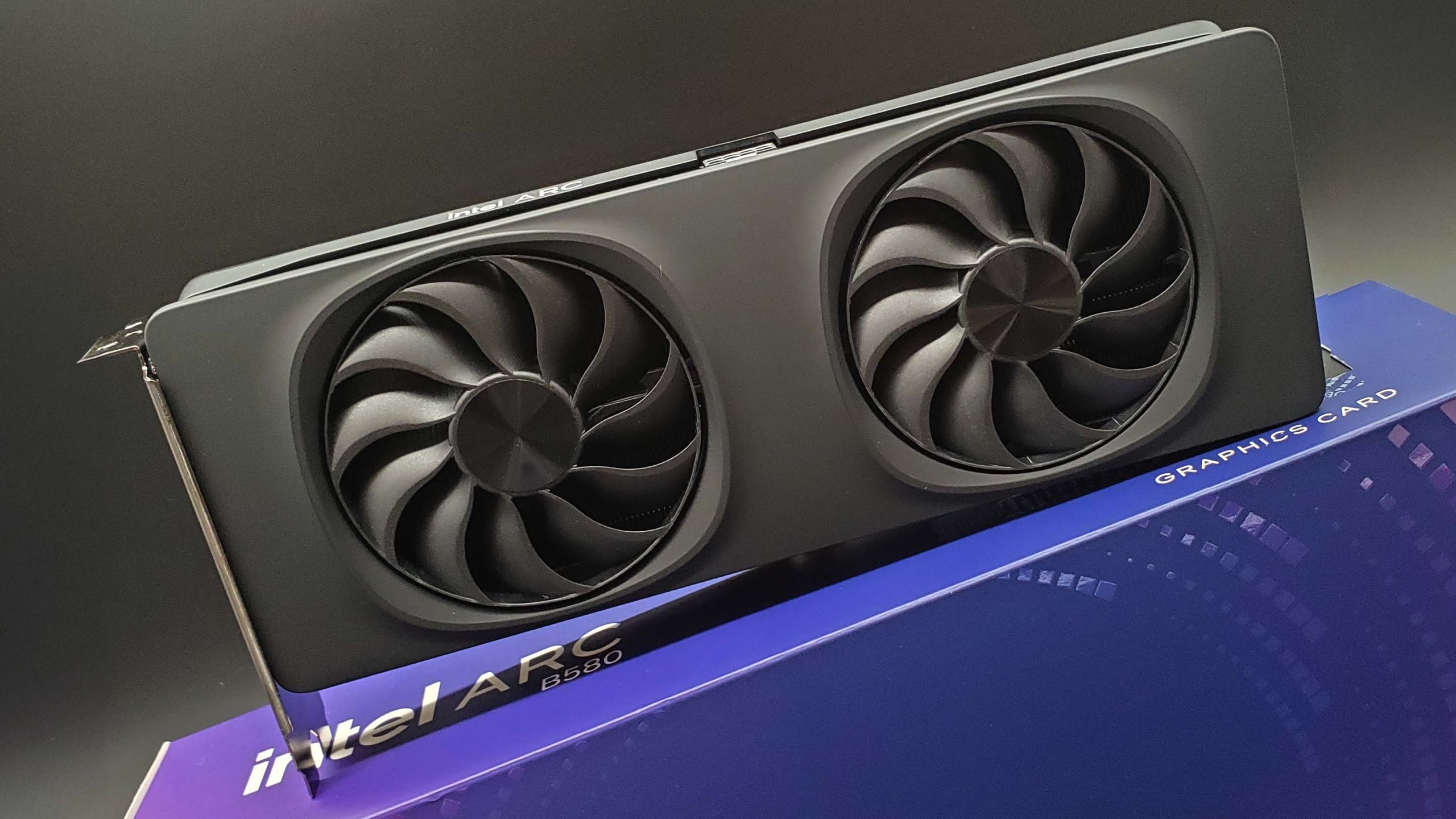  Intel's 'Big Battlemage' GPU rumoured to be launching soon but only as a megabucks Pro graphics card with 32 GB of VRAM 