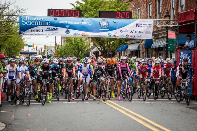 The women get ready for the start.