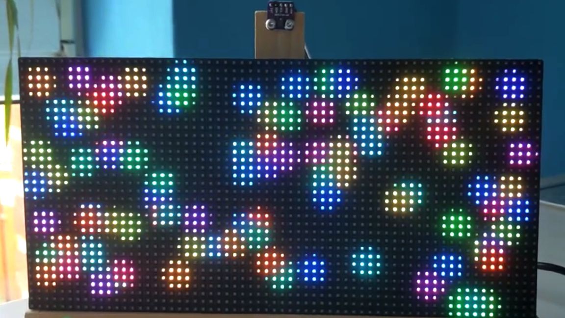 Raspberry Pi Pico and Zero Team Up to Drive 70 FPS LED Matrix | Tom's ...