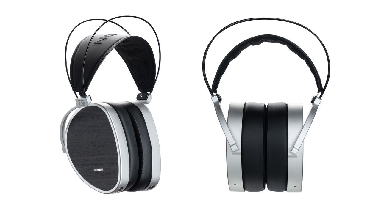 Press photos of the Dan Clark Audio Aeon Core headphones.