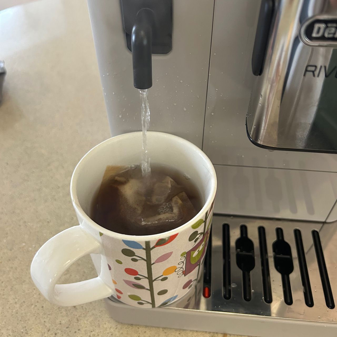 Testing the DeLonghi Rivelia Coffee machine at home