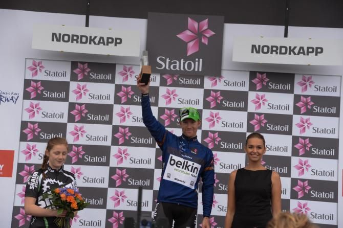 Lars Petter Nordhaug (Belkin) in the first leader's jersey of the race