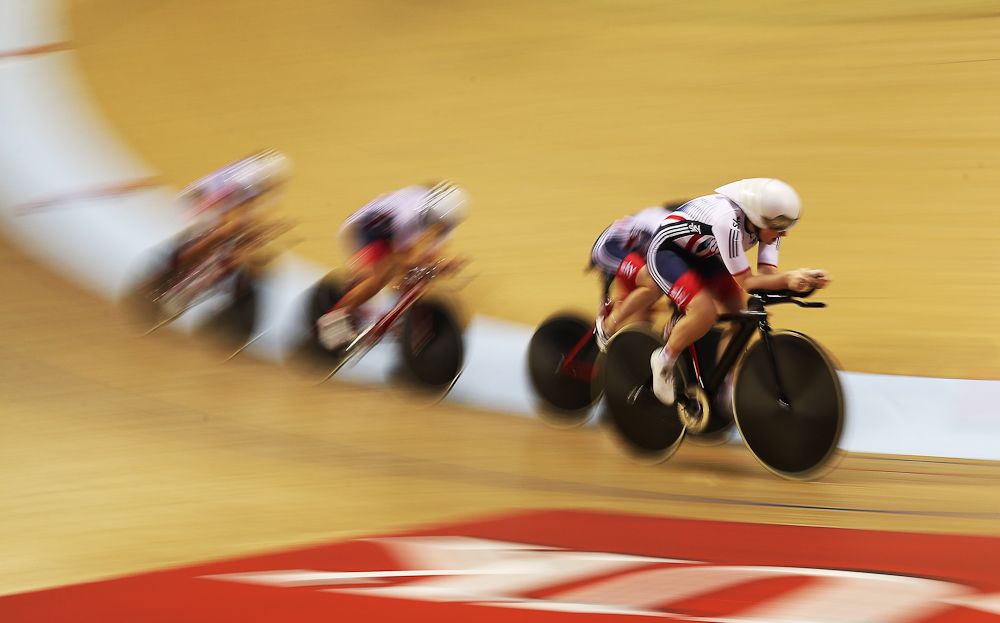 Eleanor Dickinson, Danielle Khan, Manon Lloyd and Emily Nelson of Great Britain
