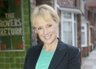 Sally Webster has a new enemy in Maria.