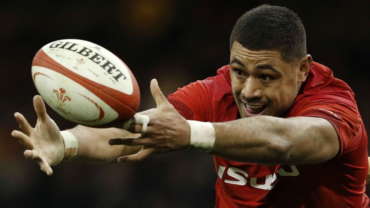 Wales No.8 Taulupe Faletau plays his club rugby for English side Bath