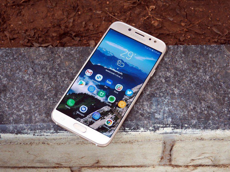 Samsung Galaxy J7 Pro