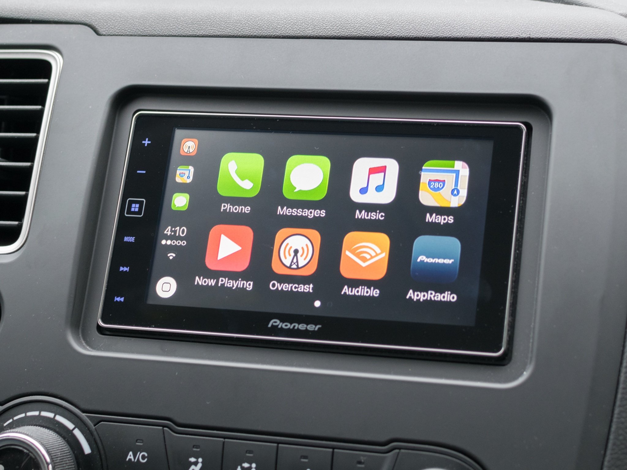 Apple CARPLAY 2022. Apple CARPLAY. CARPLAY.