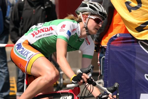 Loren Rowney preparing for the lap 13 sprint