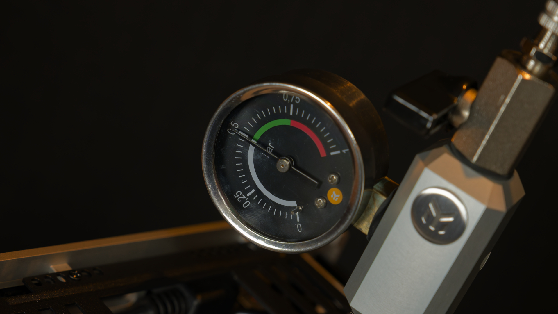 Greyscale ITX Build Tubing &amp;amp; Loop