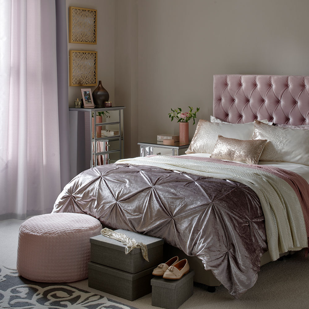 retro glam bedroom