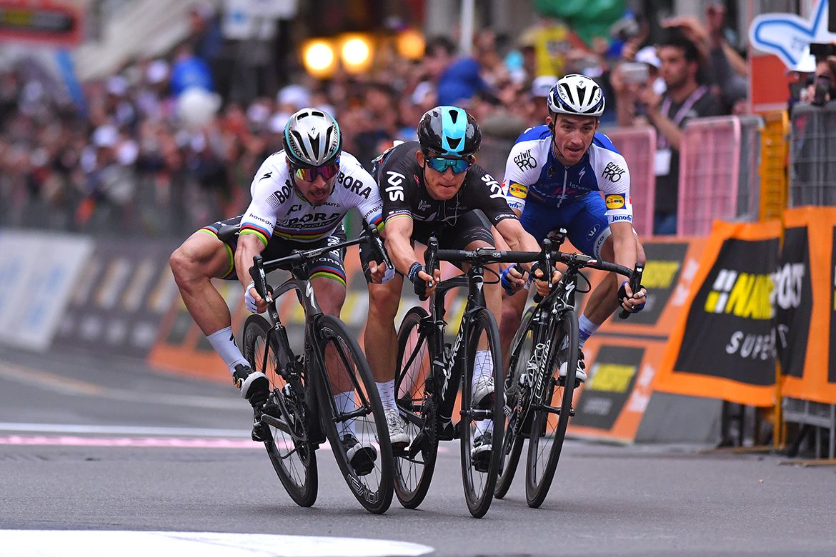 Peter Sagan, Michal Kwiatkowski and Julian Alaphilppe on a collision course