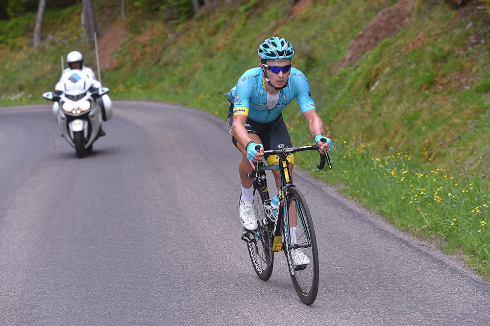 Astana&rsquo;s Alexey Lutsenko tried a long solo move during stage 2 at Dauphine
