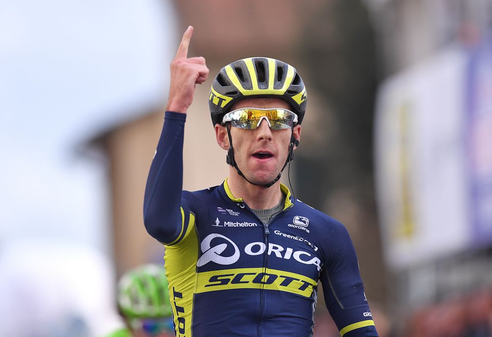 Adam Yates wins 2017 GP Industria &amp; Artigianato